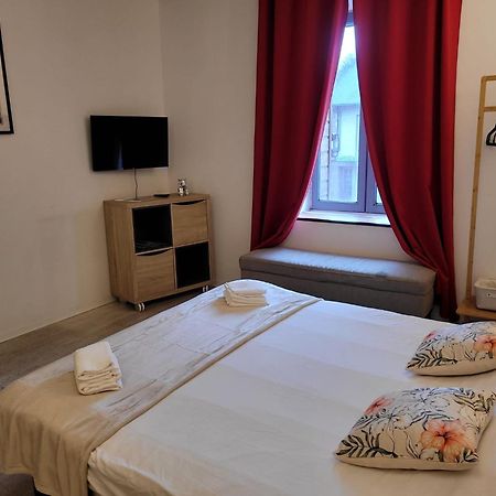 Residence Le 09 อูแซร์ช ภายนอก รูปภาพ